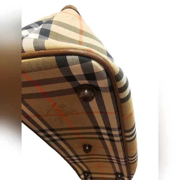 Burberrys Vintage Haymarket Check Crossbody Bag w/ COA - Picture 10 of 12